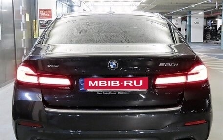 BMW 5 серия, 2022 год, 5 390 000 рублей, 4 фотография