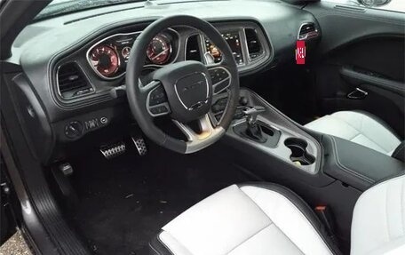 Dodge Challenger III рестайлинг 2, 2023 год, 13 900 000 рублей, 9 фотография