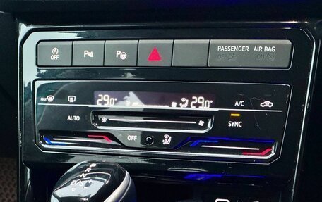 Volkswagen T-Cross I, 2021 год, 1 899 999 рублей, 10 фотография