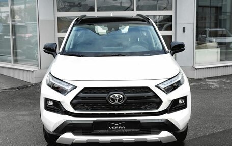 Toyota RAV4, 2025 год, 4 550 000 рублей, 2 фотография