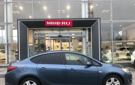 Opel Astra J, 2013 год, 795 000 рублей, 4 фотография