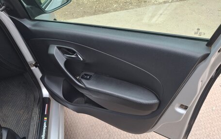 Volkswagen Polo VI (EU Market), 2012 год, 700 000 рублей, 6 фотография