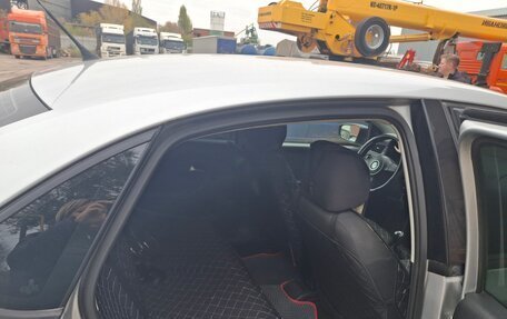 Volkswagen Polo VI (EU Market), 2012 год, 700 000 рублей, 4 фотография