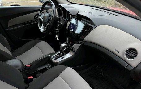 Chevrolet Cruze II, 2012 год, 695 000 рублей, 9 фотография