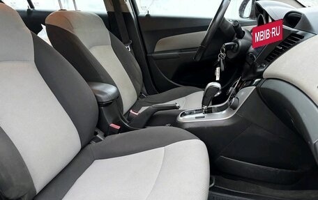 Chevrolet Cruze II, 2012 год, 695 000 рублей, 10 фотография