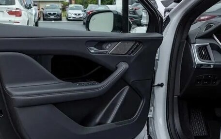 Jaguar I-Pace I, 2024 год, 10 600 000 рублей, 10 фотография