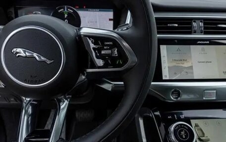 Jaguar I-Pace I, 2024 год, 10 600 000 рублей, 14 фотография