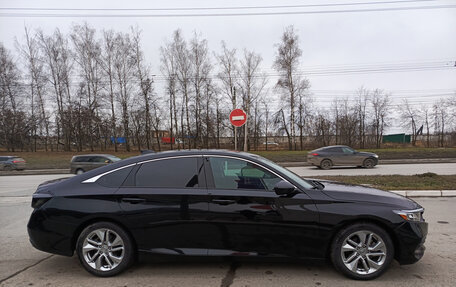 Honda Accord IX рестайлинг, 2018 год, 2 090 000 рублей, 4 фотография