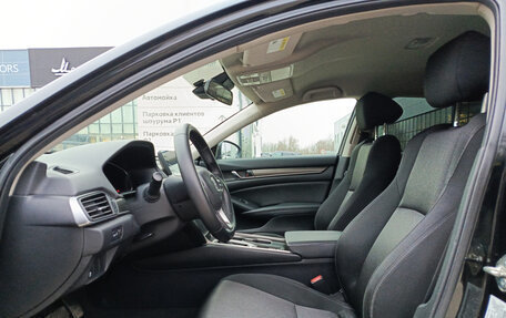 Honda Accord IX рестайлинг, 2018 год, 2 090 000 рублей, 16 фотография