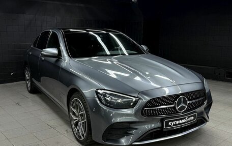 Mercedes-Benz E-Класс, 2022 год, 5 100 000 рублей, 3 фотография