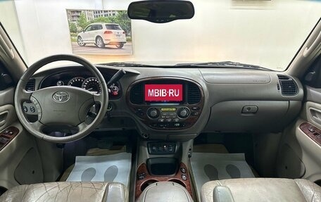 Toyota Sequoia II рестайлинг, 2005 год, 1 850 000 рублей, 13 фотография