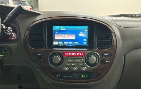 Toyota Sequoia II рестайлинг, 2005 год, 1 850 000 рублей, 14 фотография