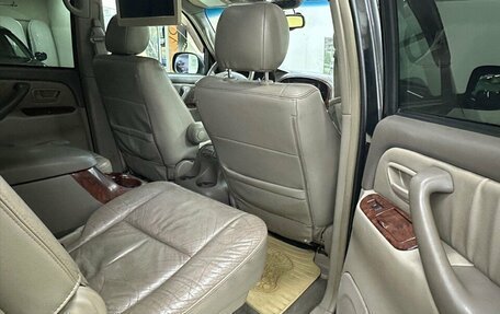 Toyota Sequoia II рестайлинг, 2005 год, 1 850 000 рублей, 20 фотография