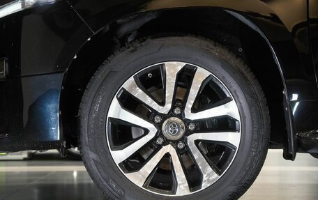 Toyota Land Cruiser 200, 2016 год, 4 420 000 рублей, 11 фотография