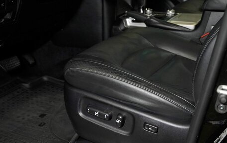 Toyota Land Cruiser 200, 2016 год, 4 420 000 рублей, 20 фотография