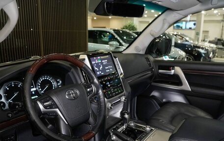 Toyota Land Cruiser 200, 2016 год, 4 420 000 рублей, 14 фотография