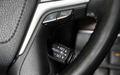 Toyota Land Cruiser 200, 2016 год, 4 420 000 рублей, 33 фотография