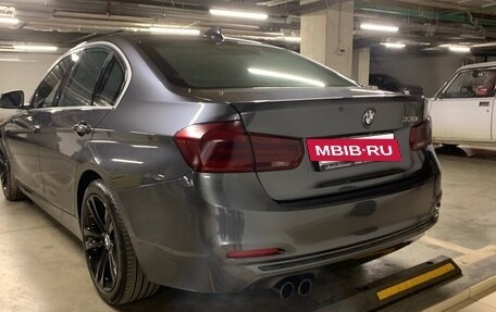 BMW 3 серия, 2017 год, 1 900 000 рублей, 5 фотография