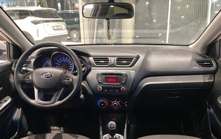 KIA Rio III рестайлинг, 2014 год, 820 000 рублей, 7 фотография