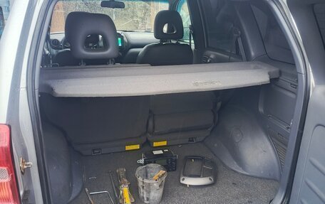 Toyota RAV4, 2001 год, 580 000 рублей, 4 фотография