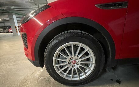 Jaguar E-Pace, 2018 год, 3 890 000 рублей, 11 фотография