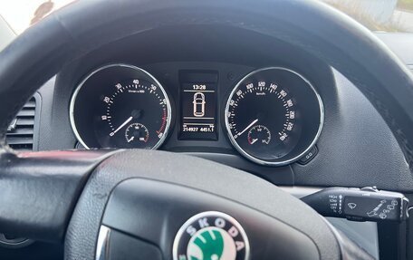 Skoda Yeti I рестайлинг, 2013 год, 750 000 рублей, 14 фотография