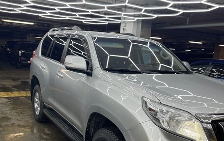 Toyota Land Cruiser Prado 150 рестайлинг 2, 2014 год, 3 450 000 рублей, 6 фотография