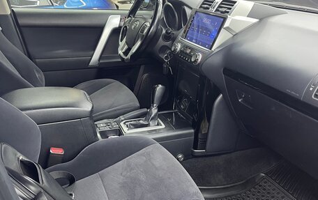 Toyota Land Cruiser Prado 150 рестайлинг 2, 2014 год, 3 450 000 рублей, 7 фотография