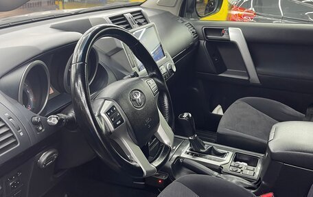 Toyota Land Cruiser Prado 150 рестайлинг 2, 2014 год, 3 450 000 рублей, 12 фотография