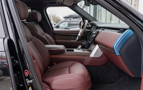 Land Rover Range Rover IV рестайлинг, 2025 год, 27 500 000 рублей, 10 фотография