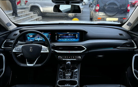 FAW Bestune T77, 2022 год, 1 749 000 рублей, 11 фотография