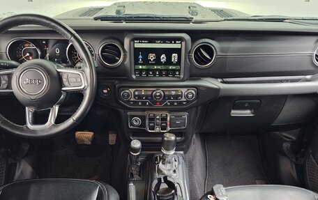 Jeep Wrangler, 2021 год, 4 750 000 рублей, 17 фотография