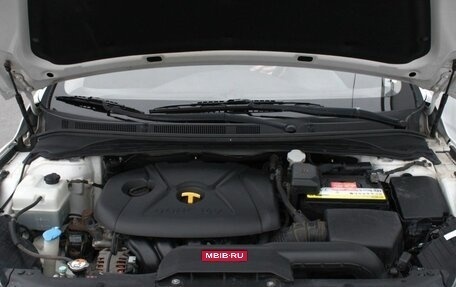 Hyundai i40 I рестайлинг, 2013 год, 955 000 рублей, 10 фотография