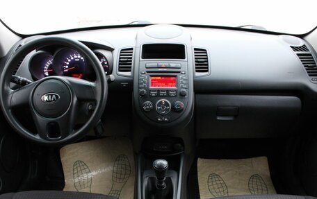 KIA Soul I рестайлинг, 2012 год, 900 000 рублей, 16 фотография