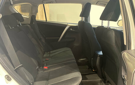 Toyota RAV4, 2013 год, 1 690 000 рублей, 22 фотография