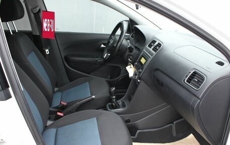 Volkswagen Polo VI (EU Market), 2013 год, 790 000 рублей, 13 фотография