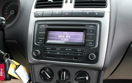 Volkswagen Polo VI (EU Market), 2013 год, 790 000 рублей, 18 фотография