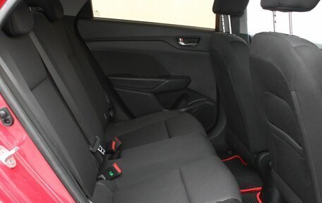 Hyundai Solaris II рестайлинг, 2018 год, 1 300 000 рублей, 14 фотография