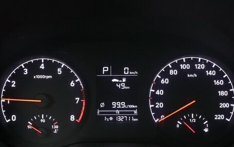 Hyundai Solaris II рестайлинг, 2018 год, 1 300 000 рублей, 12 фотография