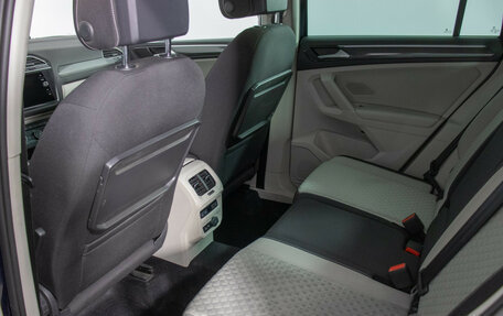 Volkswagen Tiguan II, 2018 год, 2 750 000 рублей, 11 фотография