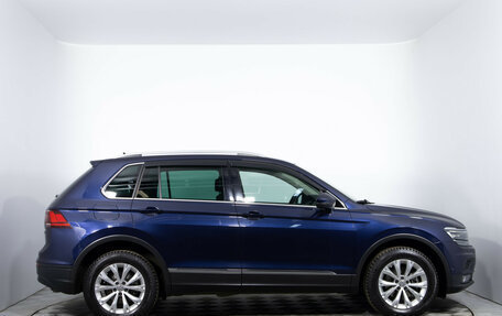 Volkswagen Tiguan II, 2018 год, 2 750 000 рублей, 4 фотография