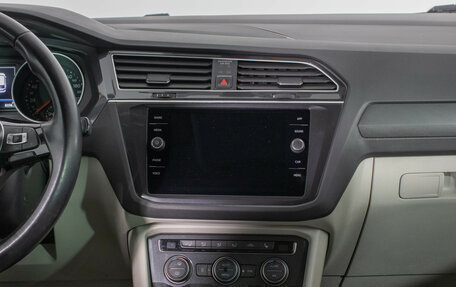 Volkswagen Tiguan II, 2018 год, 2 750 000 рублей, 14 фотография