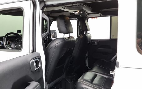 Jeep Wrangler, 2021 год, 4 800 000 рублей, 6 фотография