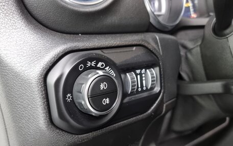 Jeep Wrangler, 2021 год, 4 800 000 рублей, 19 фотография