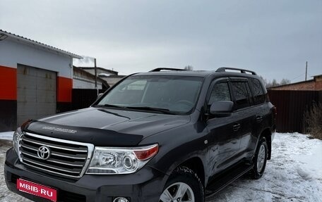 Toyota Land Cruiser 200, 2010 год, 3 300 000 рублей, 1 фотография
