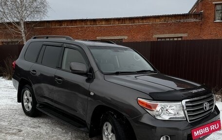 Toyota Land Cruiser 200, 2010 год, 3 300 000 рублей, 3 фотография