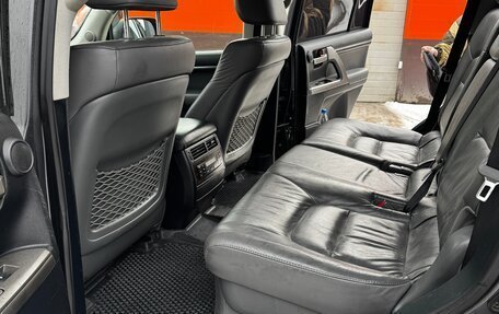 Toyota Land Cruiser 200, 2010 год, 3 300 000 рублей, 9 фотография