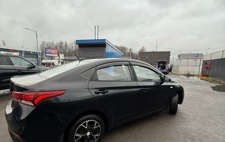 Hyundai Solaris II рестайлинг, 2017 год, 1 180 000 рублей, 4 фотография