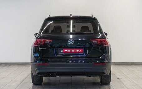 Volkswagen Tiguan II, 2020 год, 2 139 000 рублей, 4 фотография