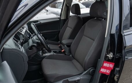 Volkswagen Tiguan II, 2020 год, 2 139 000 рублей, 11 фотография